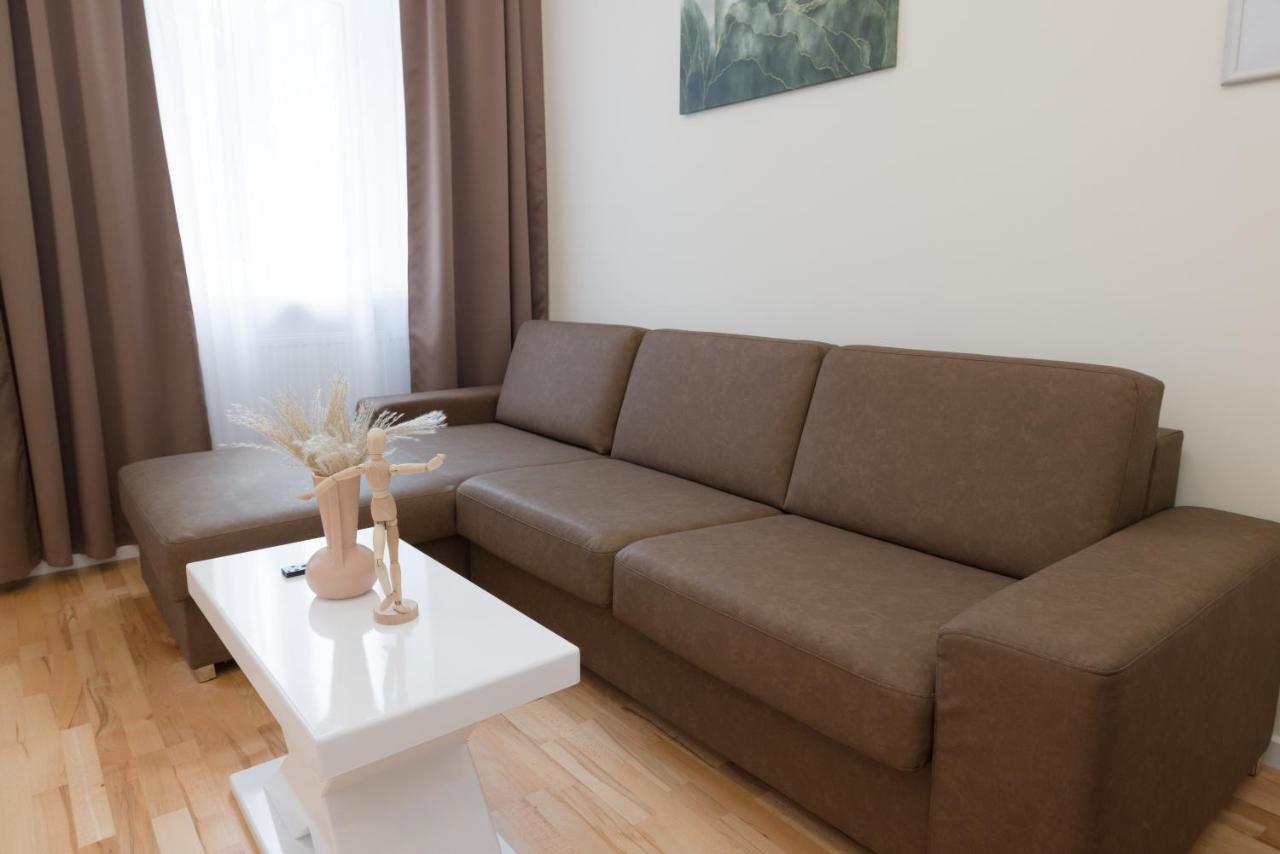 Relax Apartments 1120 Відень Екстер'єр фото